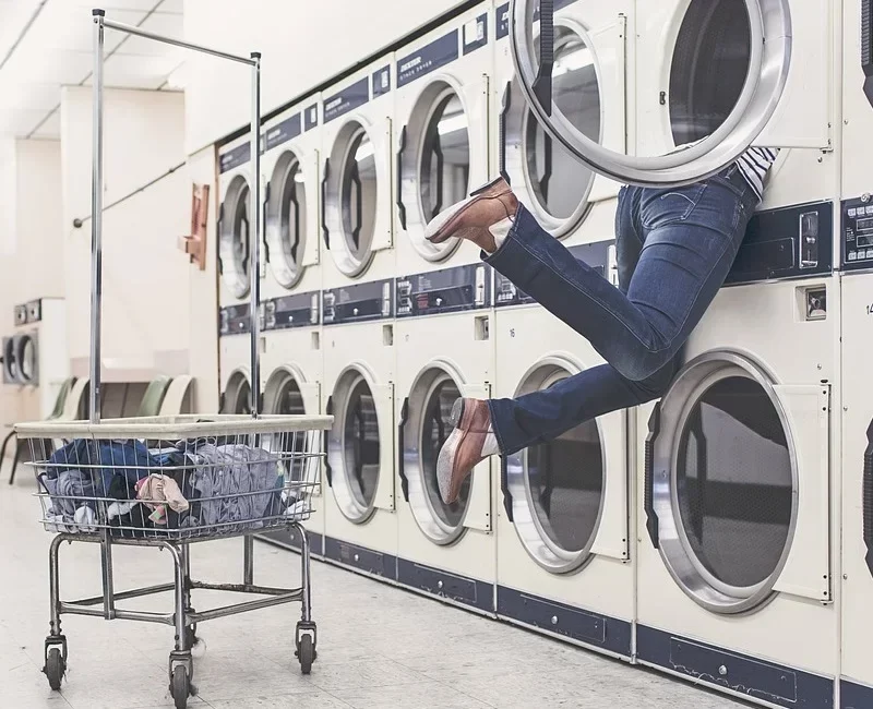 Astuces de lessive pour augmenter la durée de vie de votre laveuse et sécheuse